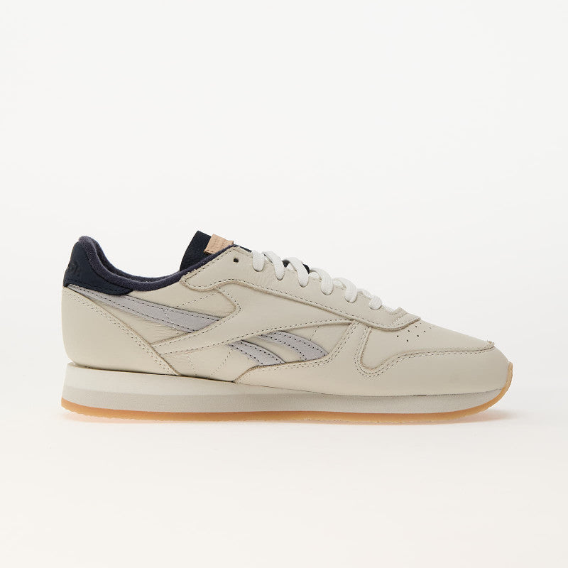 Reebok Classic Leather Premium Chalk/ Vector Navy/ Grey 1