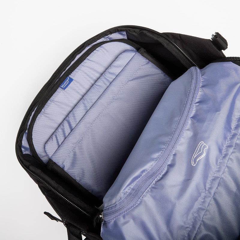 Osprey Metron 24 Pack Black/ Anchor Blue 24
