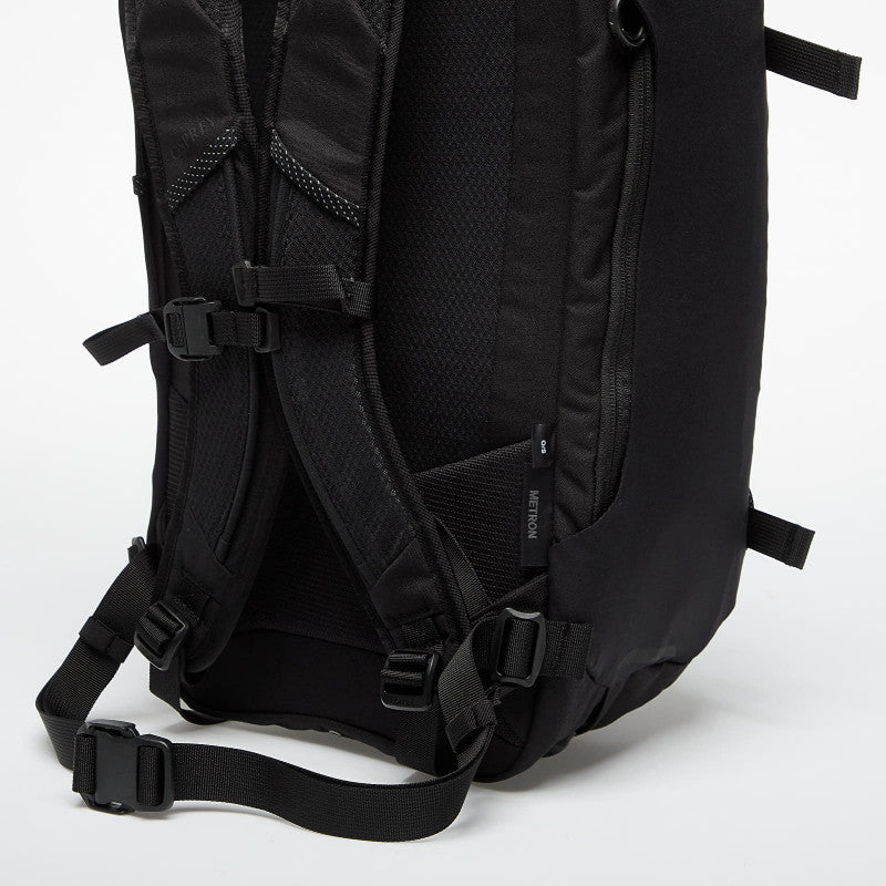 Osprey Metron 24 Pack Black/ Anchor Blue 24