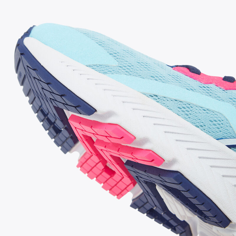 DIADORA Mythos Blushield Volo 3 W