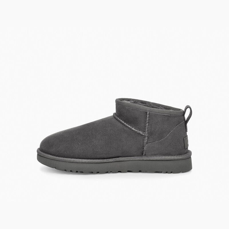 UGG Wmns Classic Ultra Mini