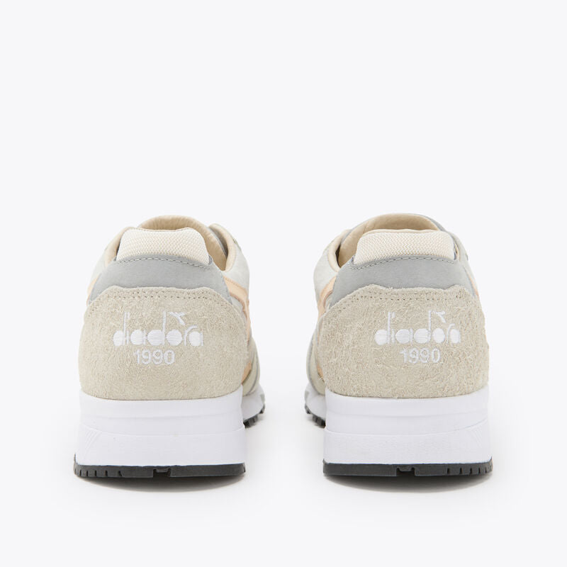 Diadora N9000