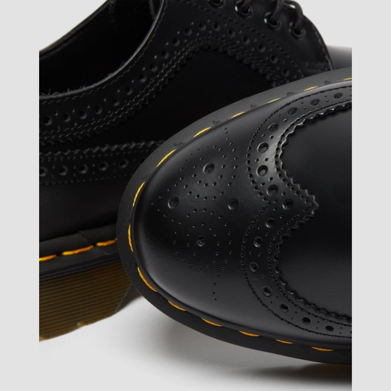 Dr. Martens 3989 Black Smooth YS