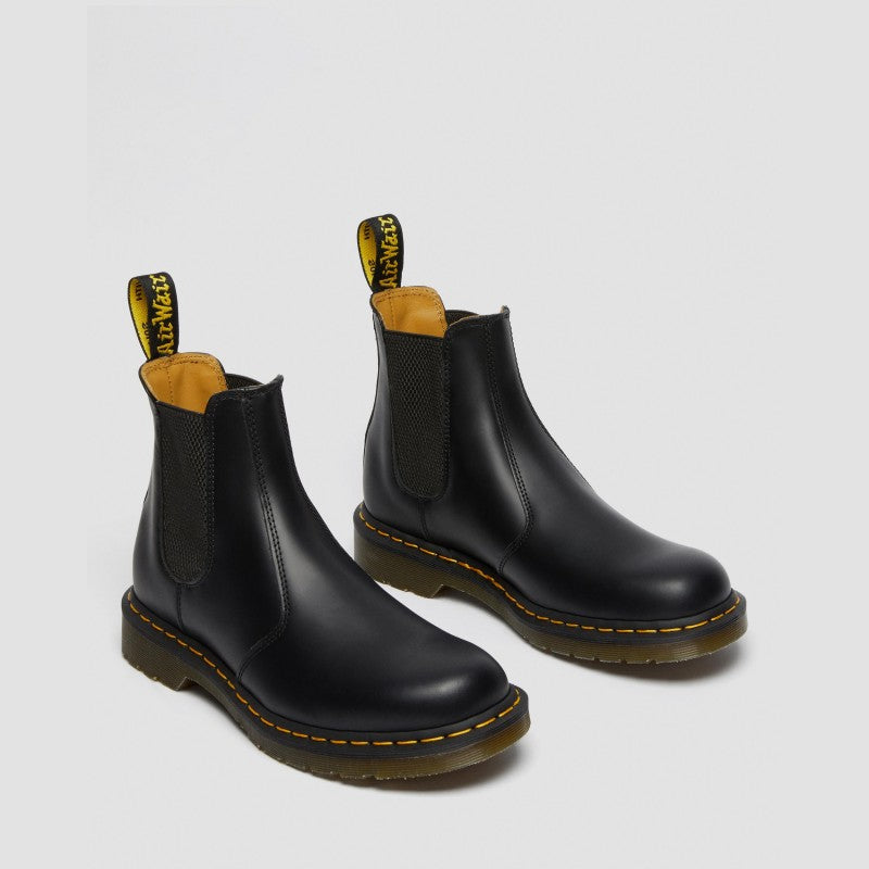 Dr. Martens 2976 Chelsea Smooth Black