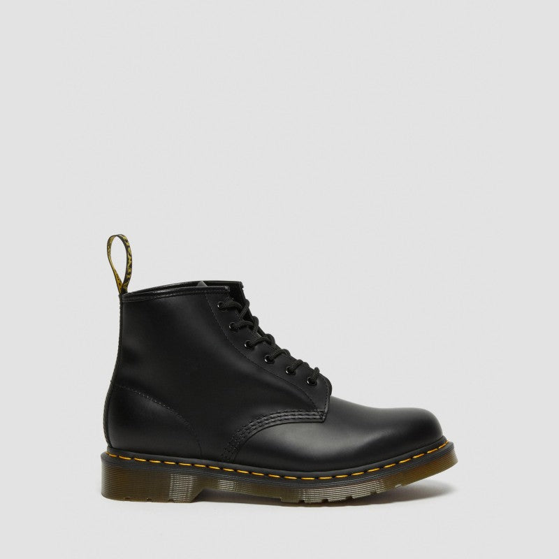 Dr. Martens 101 YS