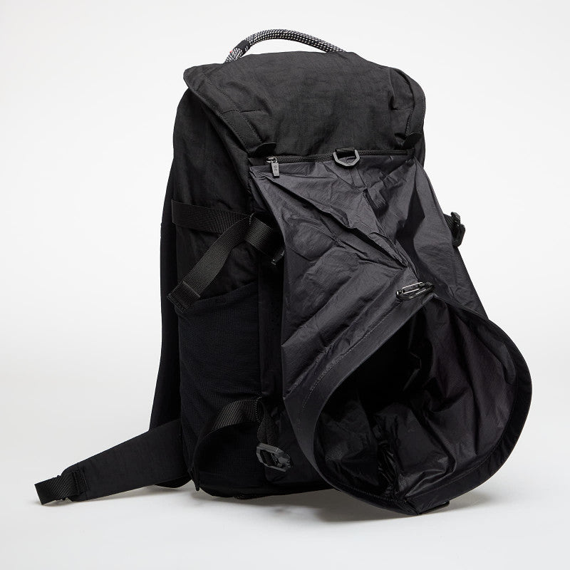 On Speed Pack 24L Elite Black/ Magnet 24
