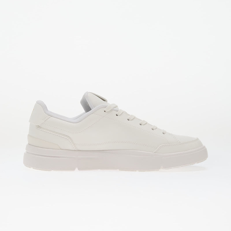 On M The Roger Centre Court White/ White