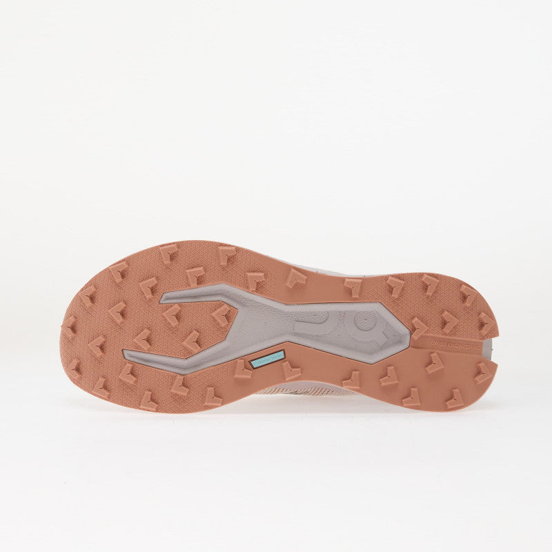 On Cloudultra 3 Oyster/ Ether