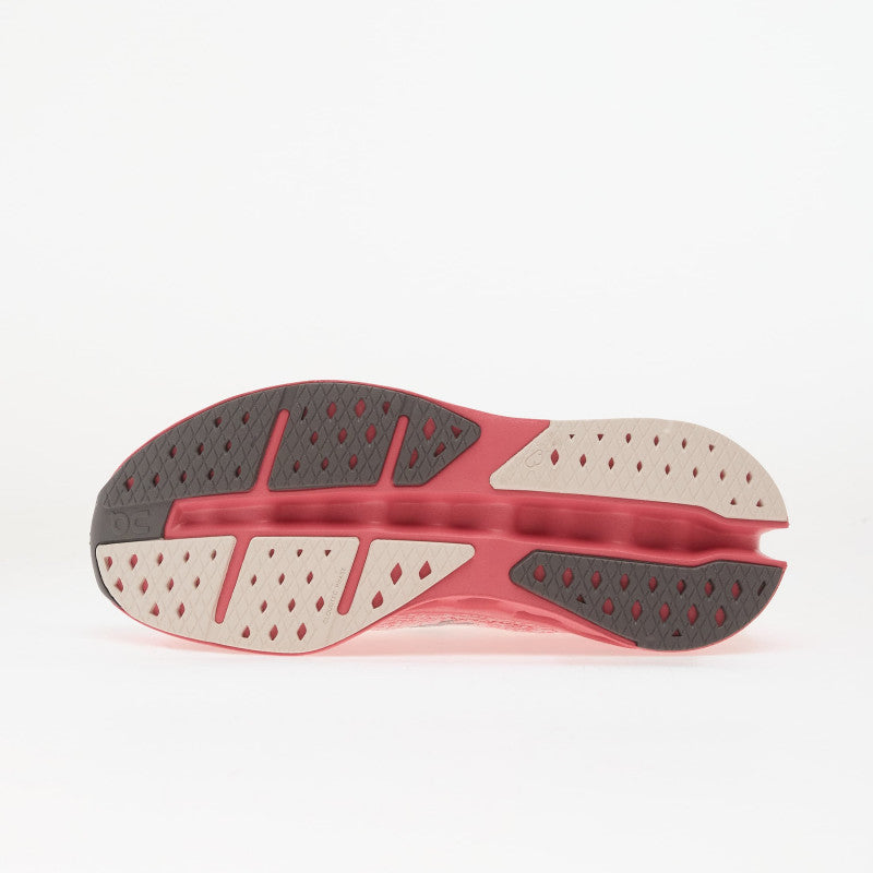 On Cloudsurfer Max White/ Camellia