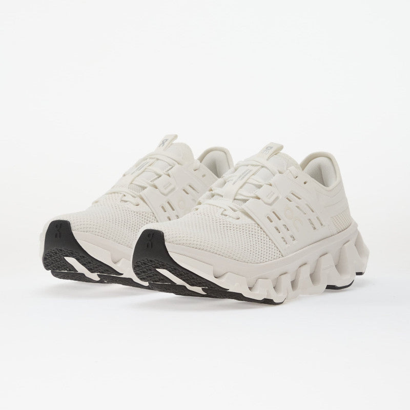 On Wmns Cloudswift Amp White/ White