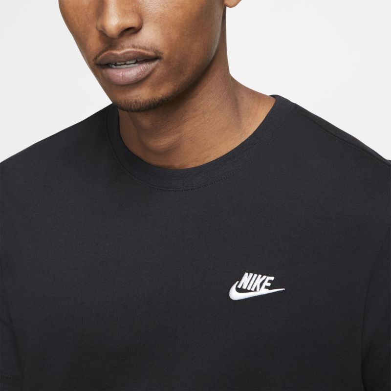 Nike Sportswear Club SS laisvalaikio marškinėliai