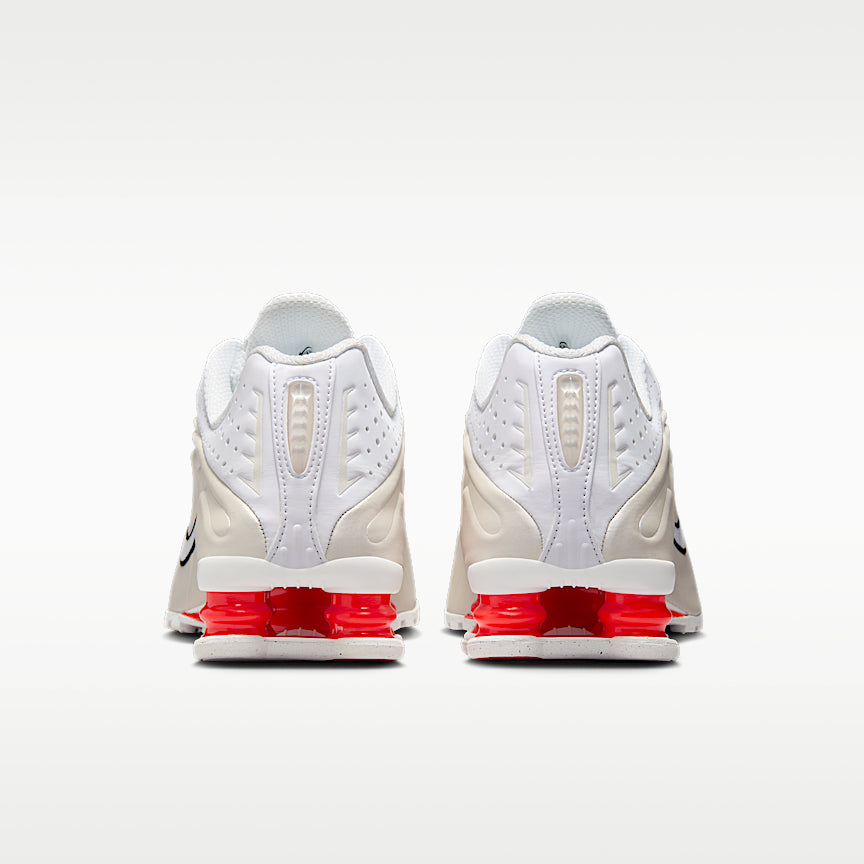 Nike Wmns Shox R4