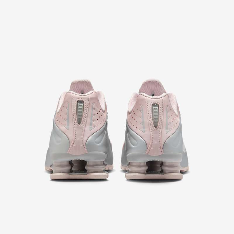 Nike Wmns Shox R4