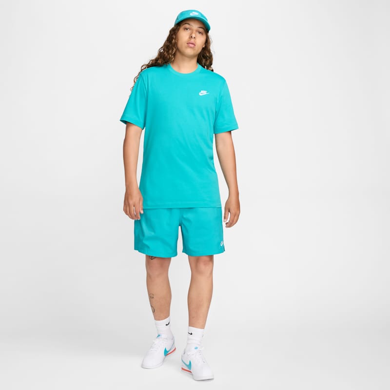 Nike Sportswear Club