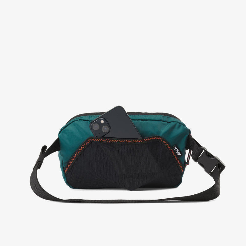 AEVOR Hip Bag Ease Ripstop Evergreen 2