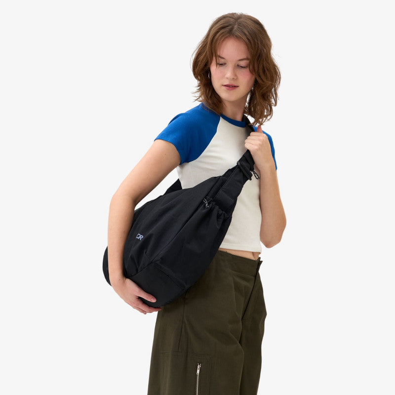 AEVOR Slouchy Bag Black 23