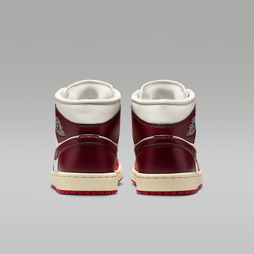 Air Jordan 1 Mid