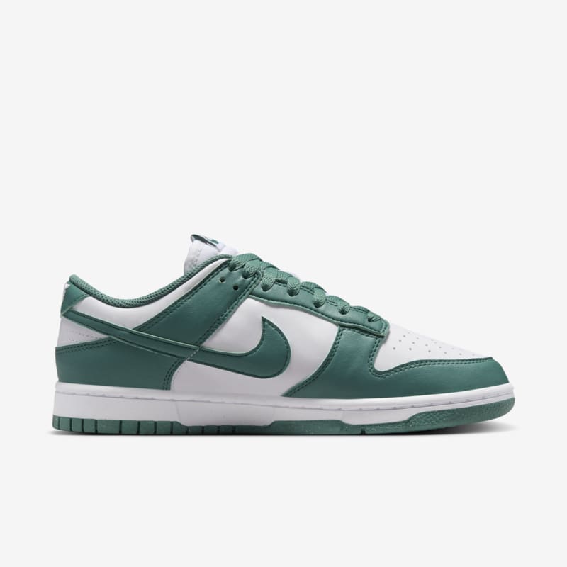Nike Wmns Dunk Low