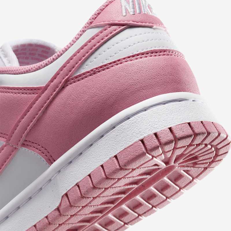 Nike Wmns Dunk Low