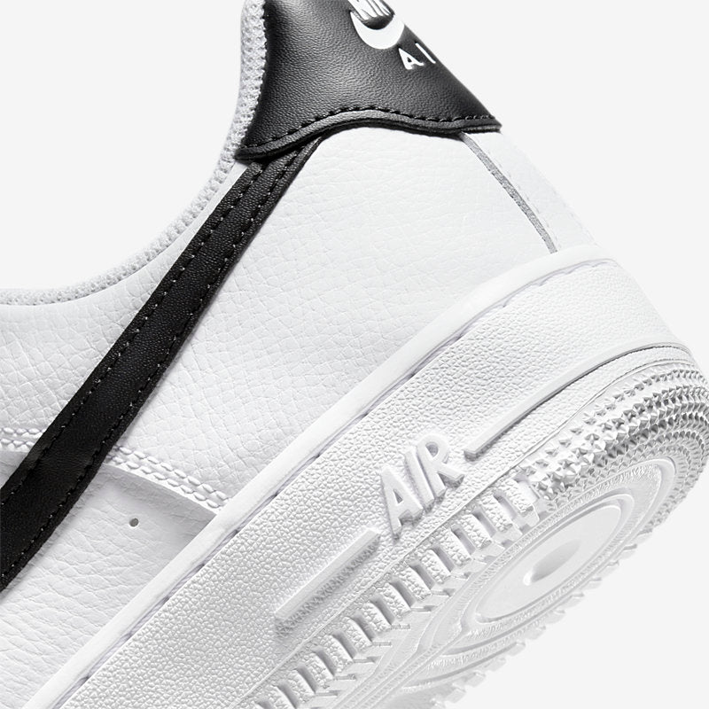Nike WMNS Air Force 1