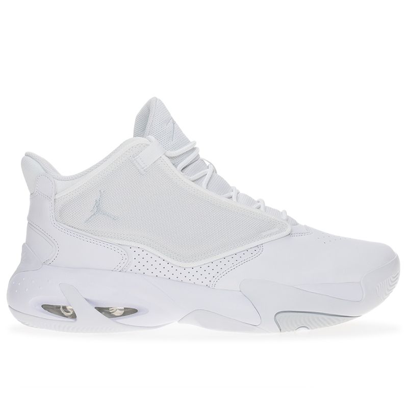 Nike Jordan Max Aura 4