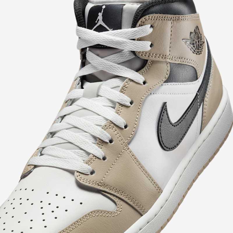 Air Jordan 1 Mid