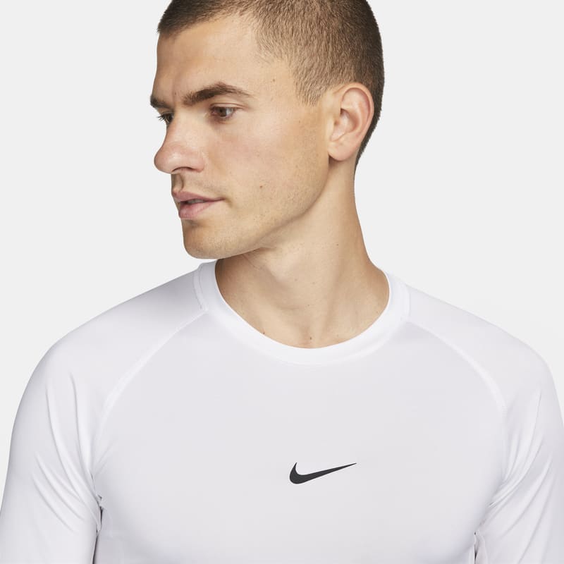 Nike Pro Dri-FIT Tight Long-Sleeve Fitness Top