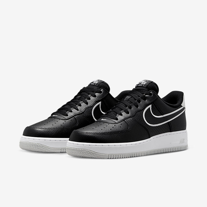 Nike Air Force 1 '07