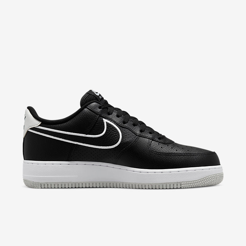 Nike Air Force 1 '07