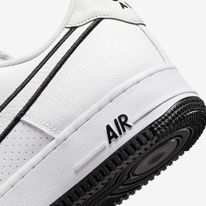Nike Air Force 1 '07