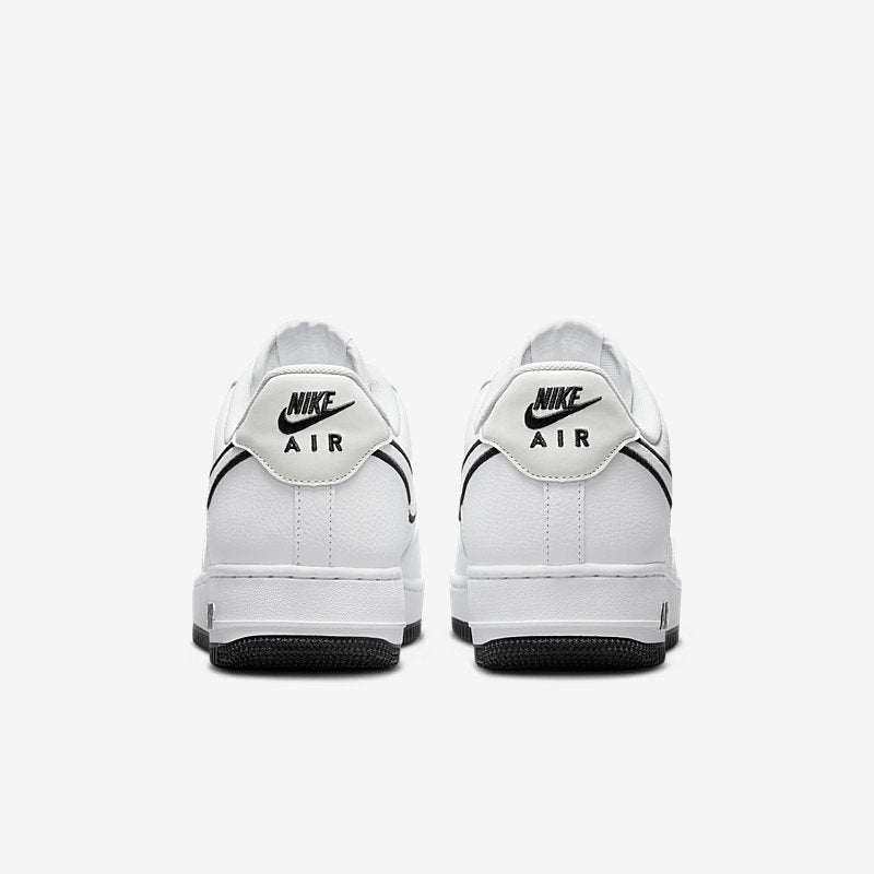 Nike Air Force 1 '07