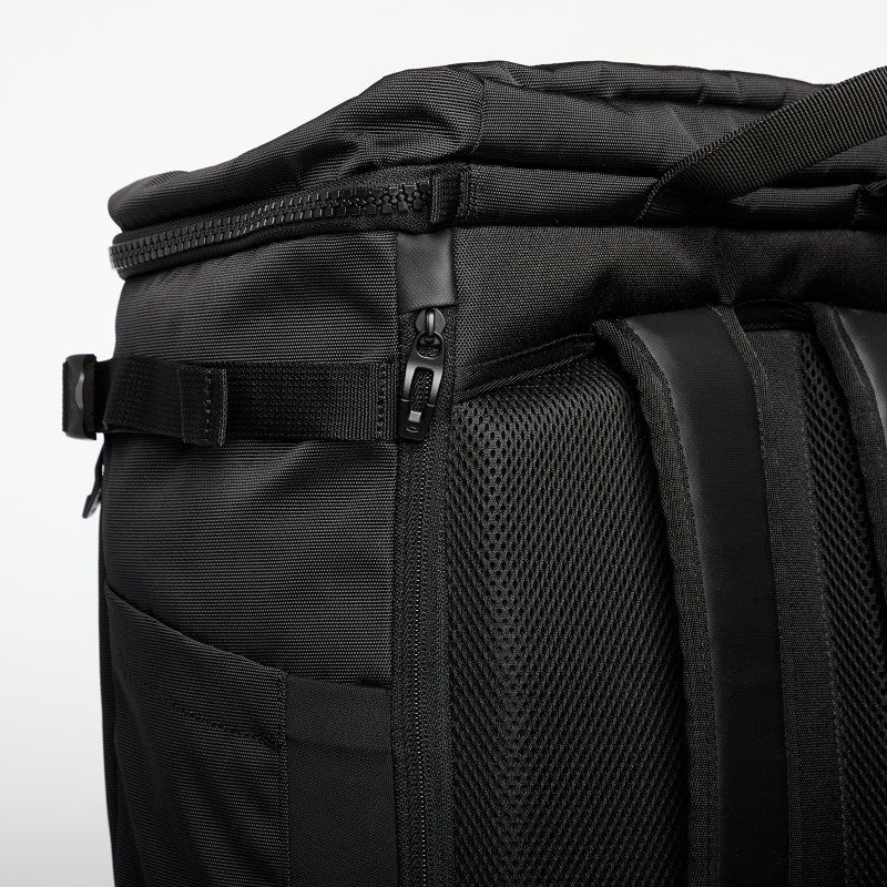 Oakley Enhance Hybrid Backpack L Black 32