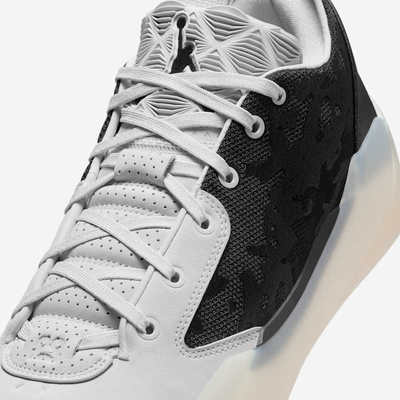 Air Jordan XXXIX Vast Grey/Black-Pale Ivory