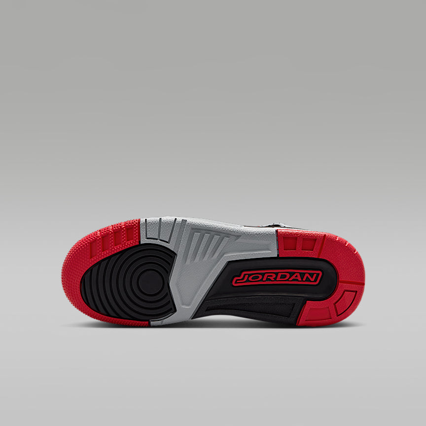 Jordan Spizike Low