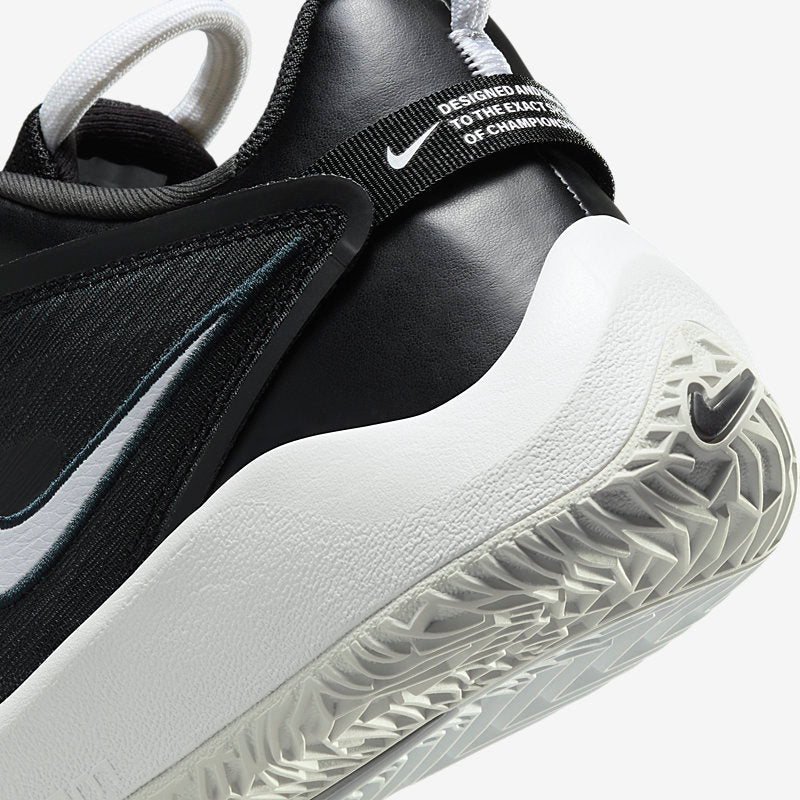 Nike HyperAce 3