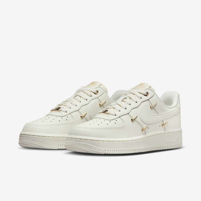 Nike Wmns Air Force 1 '07 Lx