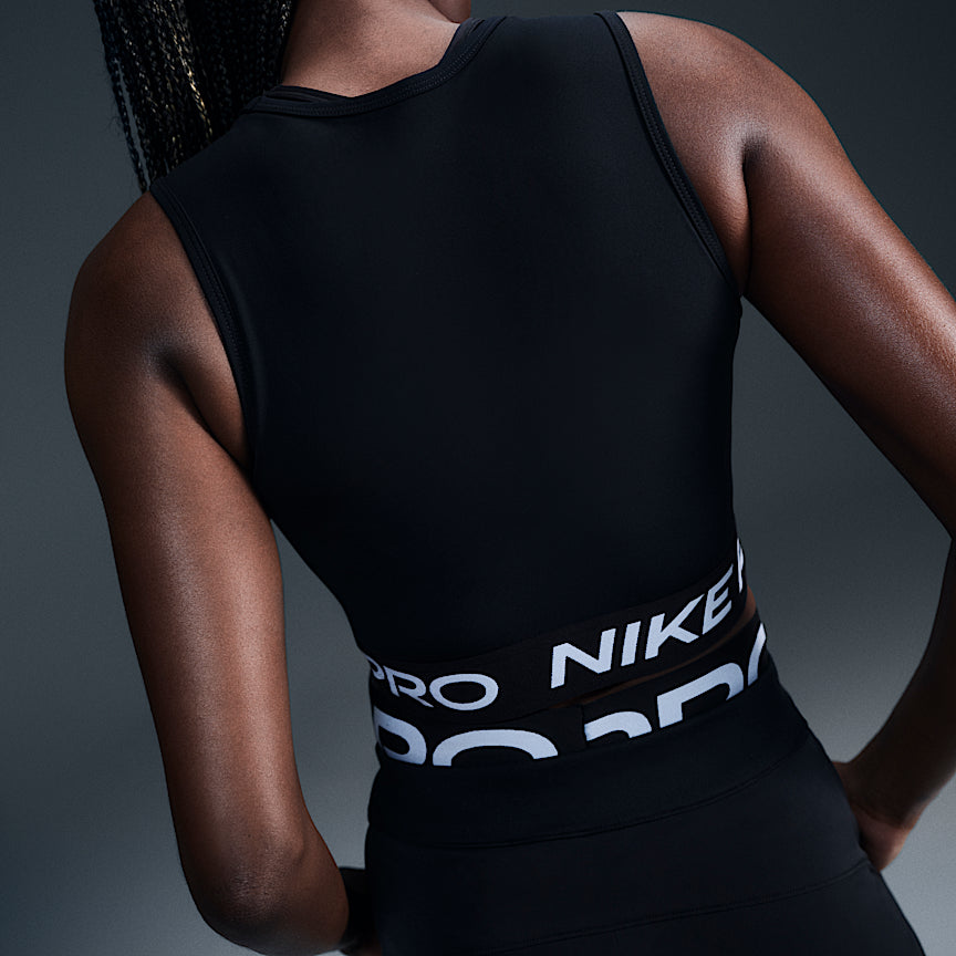 Nike Pro 365