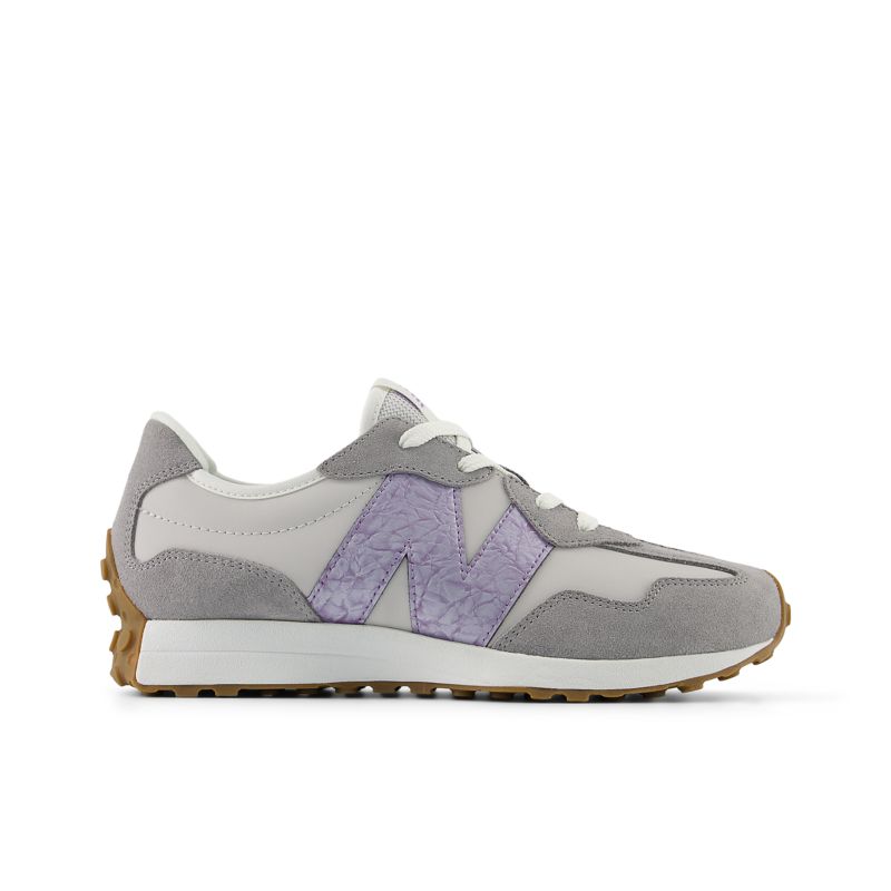 New Balance 327