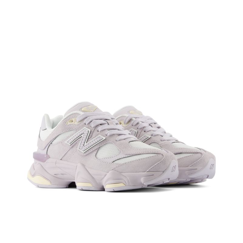 New Balance 608