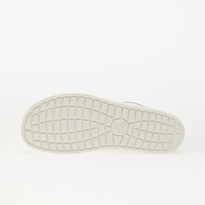 Groundies Universe Women White
