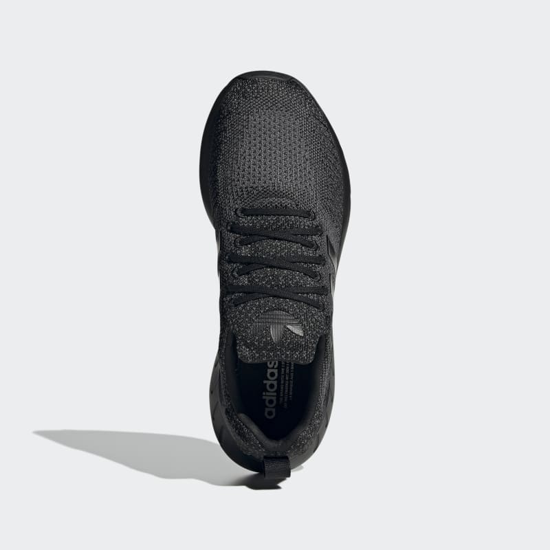 adidas Swift Run 22