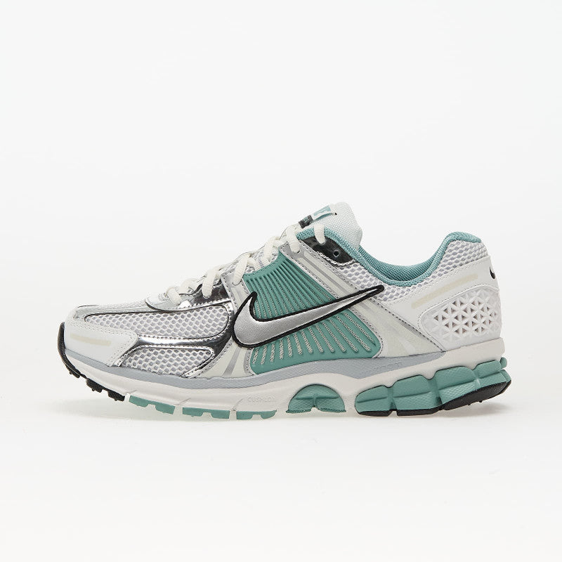 Nike Wmns Zoom Vomero 5 Summit White/ Mtlc Silver-Wolf Grey-Pure Platinum-Cannon-Black