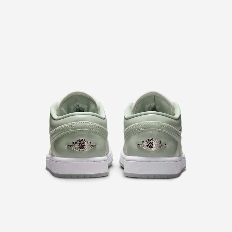Air Jordan 1 Low SE