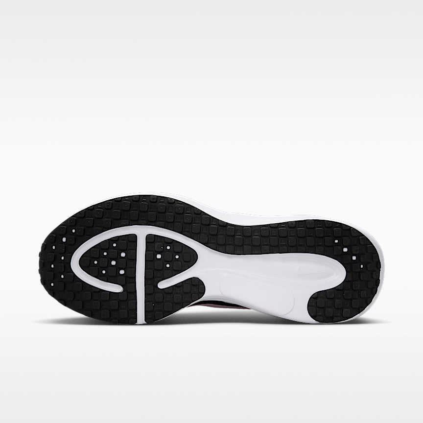 Nike Wmns Revolution 8