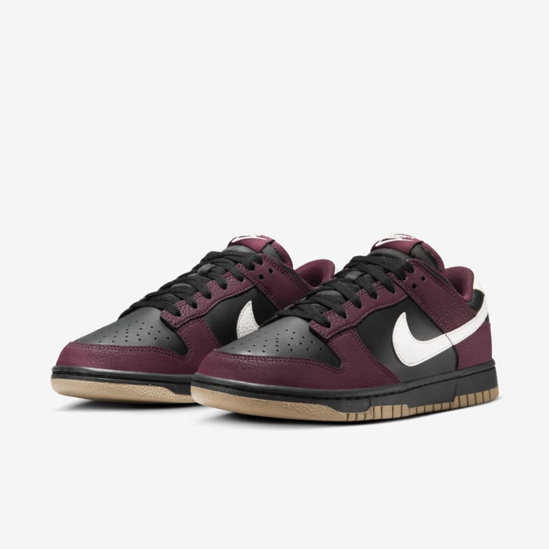 Nike Wmns Dunk Low Next Nature "Burgundy Crush"