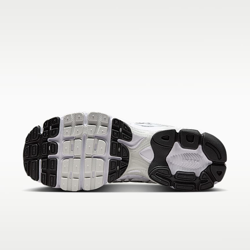 Nike Wmns Air Max Moto 2K White/ Photon Dust-Metallic Silver-Black