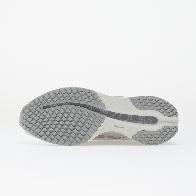 Nike Pegasus Premium Vast Grey/ Lt Smoke Grey-Off White-Cement Grey