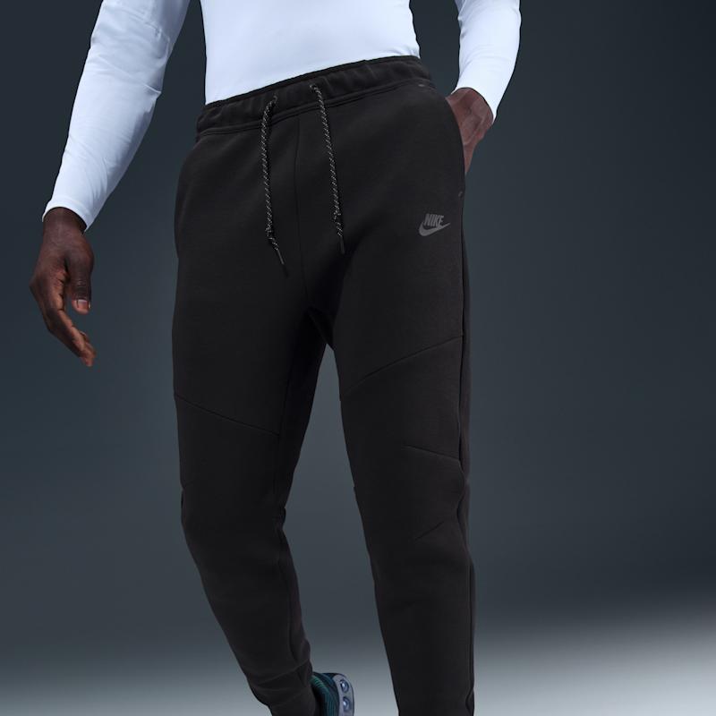Nike Tech Fleece