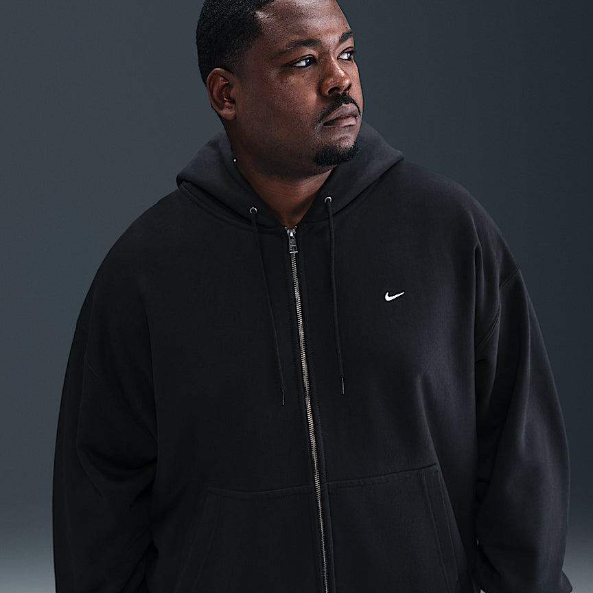 Nike Solo Swoosh