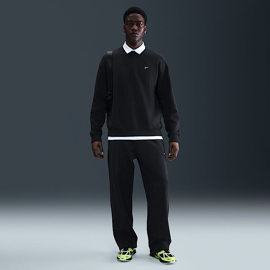 Nike Solo Swoosh